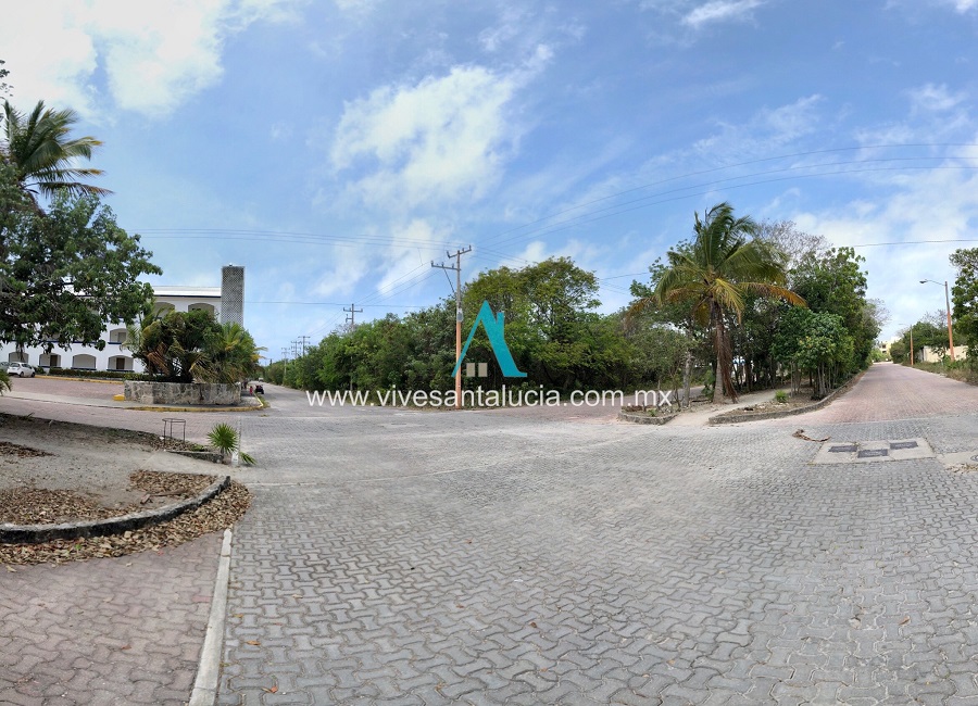 Terreno en VENTA a Pasos del Puerto Costa Maya Mahahual QROO